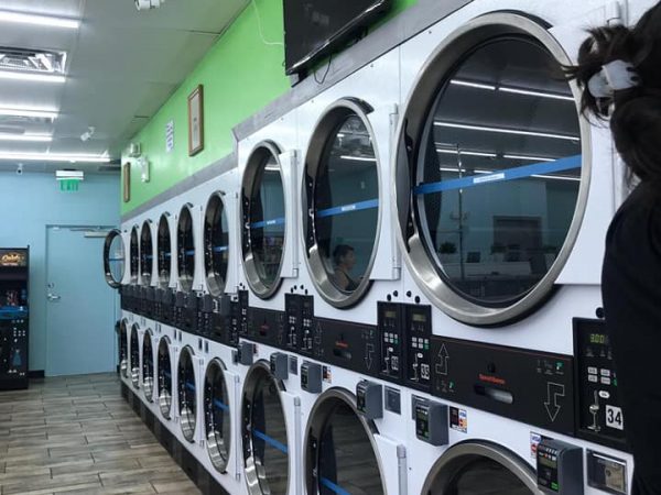 Lavanderias em Orlando para lavar roupas pesadas